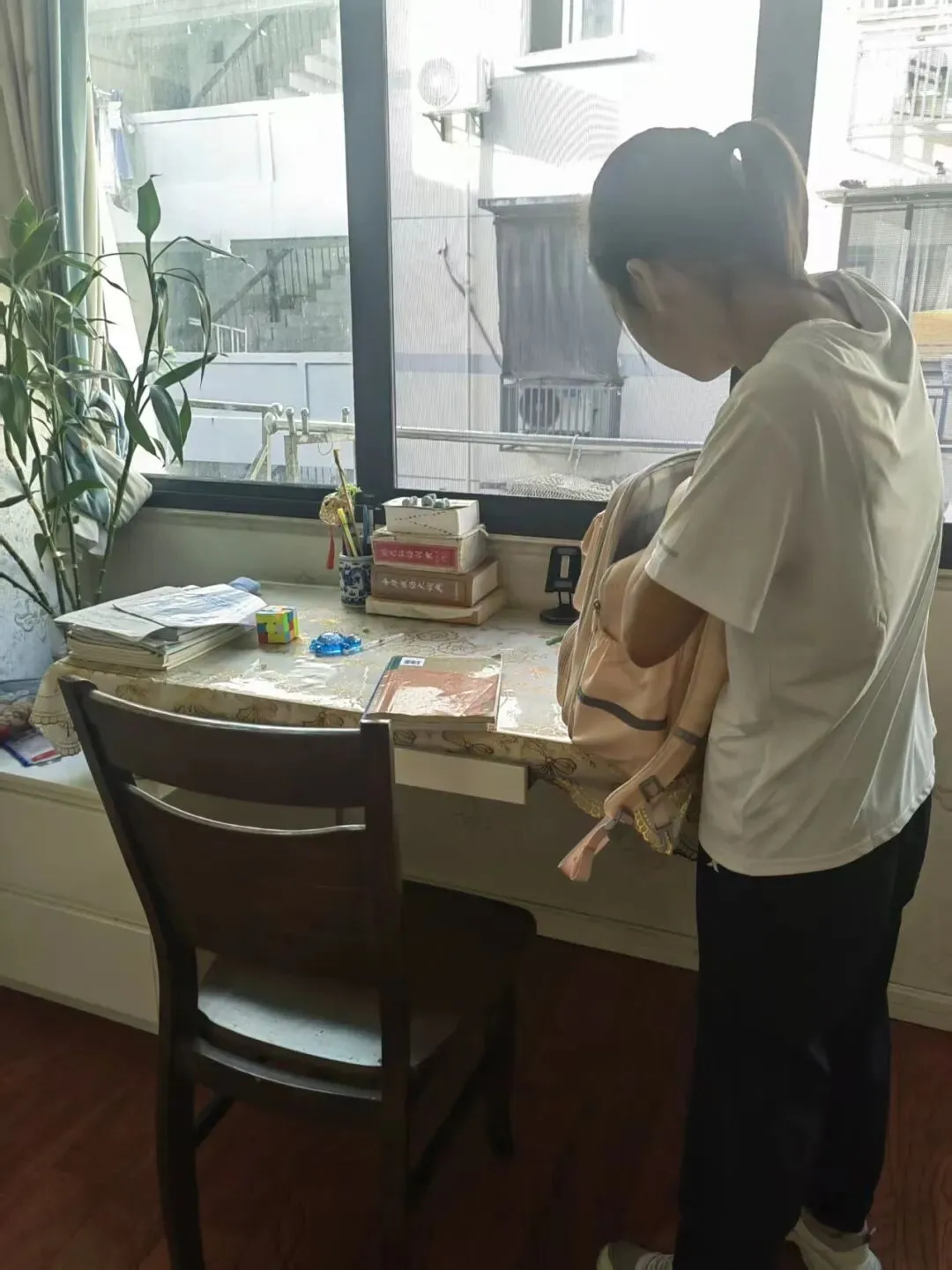 初一孩子真正的逆袭 | 不靠刷题内卷,只靠这四层“开窍顺序”-第1张图片-四季读书网 初一孩子真正的逆袭 | 不靠刷题内卷,只靠这四层“开窍顺序”-第1张图片-四季读书网