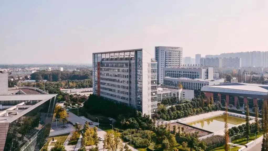 [2027成人高考学历提升211双一流院校] 四川农业大学高等学历继续教育(云南)招生专业介绍-第4张图片-四季读书网