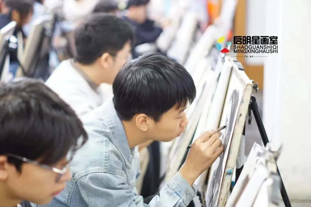 启明星美术高考班介绍-第111张图片-四季读书网 启明星美术高考班介绍-第111张图片-四季读书网