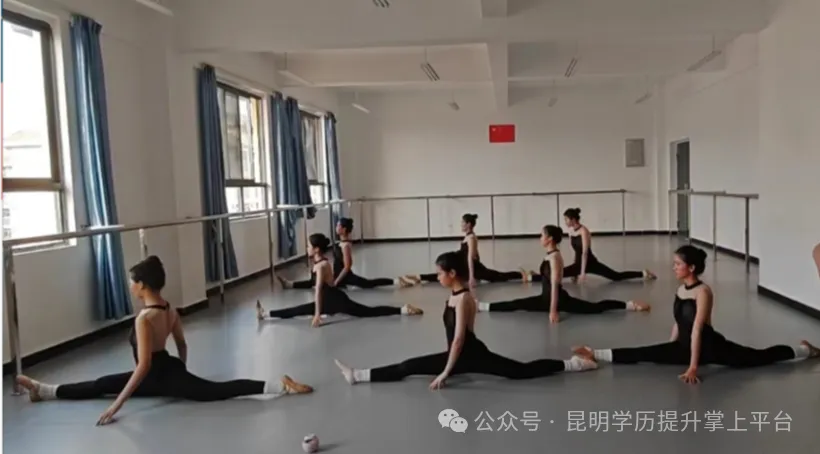【2026届高考补习】昆明西点实验高中2026届高考补习招生进行中,欢迎咨询报名-第16张图片-四季读书网 【2026届高考补习】昆明西点实验高中2026届高考补习招生进行中,欢迎咨询报名-第16张图片-四季读书网