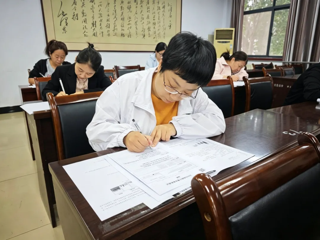 登封实验高中开展教师高考真题素能测试活动-第6张图片-四季读书网