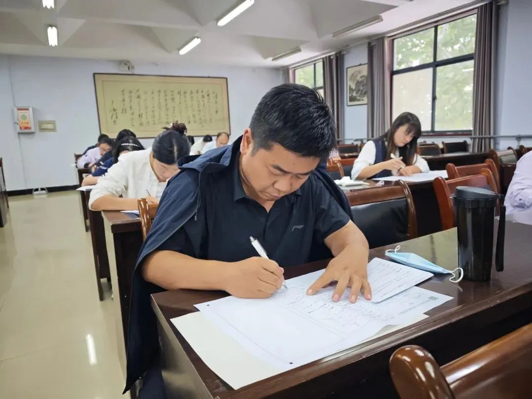 登封实验高中开展教师高考真题素能测试活动-第9张图片-四季读书网