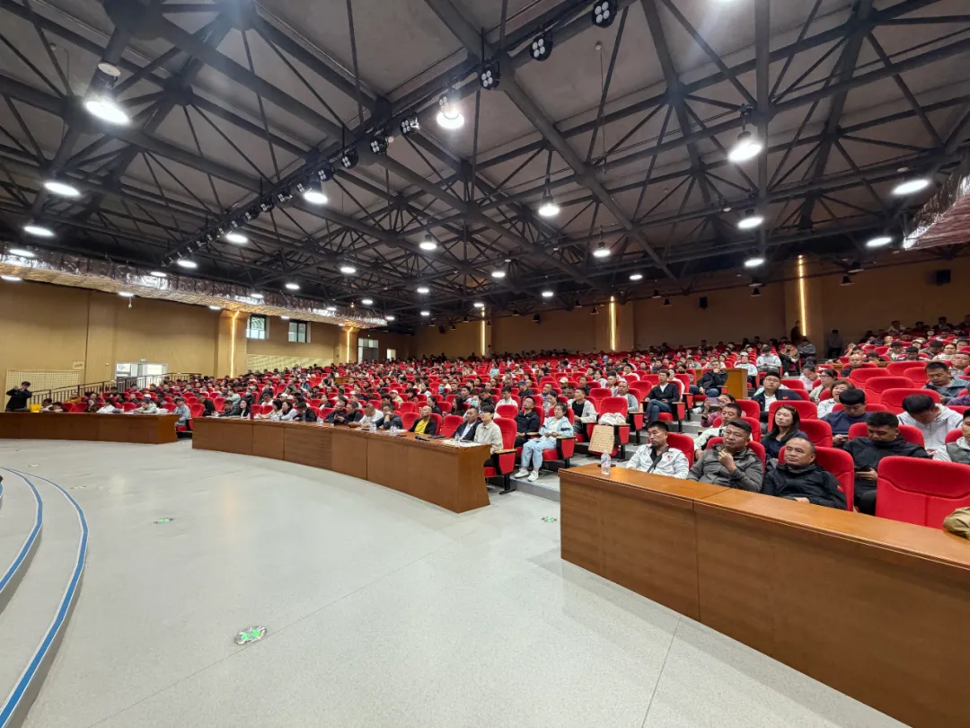 长春首次召开体育中考专项培训大会!会上透露哪些重点?-第12张图片-四季读书网 长春首次召开体育中考专项培训大会!会上透露哪些重点?-第12张图片-四季读书网
