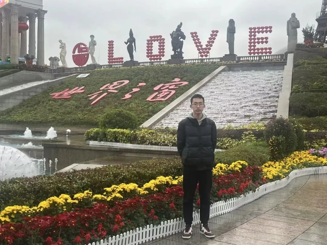 数学从不及格逆袭131分!高考587分、综评130+高分,终于叩响交大临床医学八年制大门!-第3张图片-四季读书网 数学从不及格逆袭131分!高考587分、综评130+高分,终于叩响交大临床医学八年制大门!-第3张图片-四季读书网