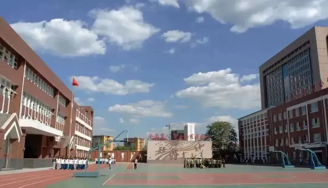 中考指南 | 2027届石家庄第十九中学学校介绍-第5张图片-四季读书网