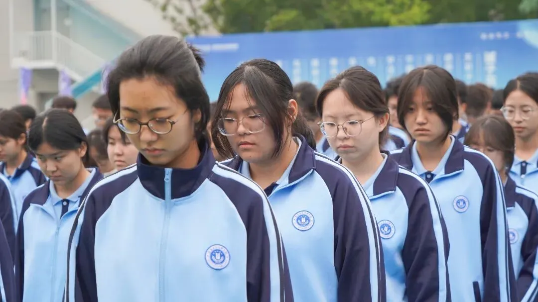警钟鸣校园 少年当自强|优益优高考全日制学校防空警报试鸣暨全体师生默哀纪念活动-第13张图片-四季读书网