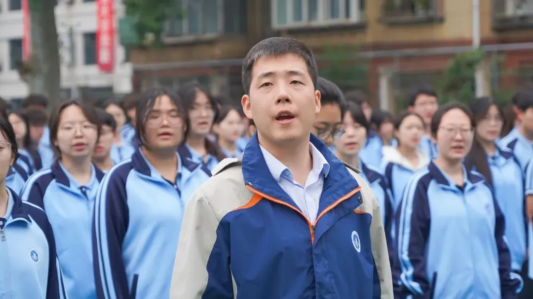 警钟鸣校园 少年当自强|优益优高考全日制学校防空警报试鸣暨全体师生默哀纪念活动-第18张图片-四季读书网