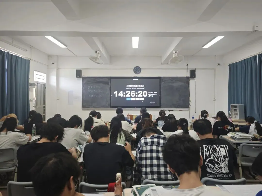 脚踏实地,厚积薄发——全日制高职高考辅导班日常纪实-第13张图片-四季读书网