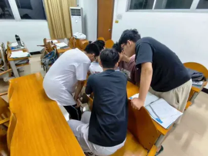 脚踏实地,厚积薄发——全日制高职高考辅导班日常纪实-第16张图片-四季读书网