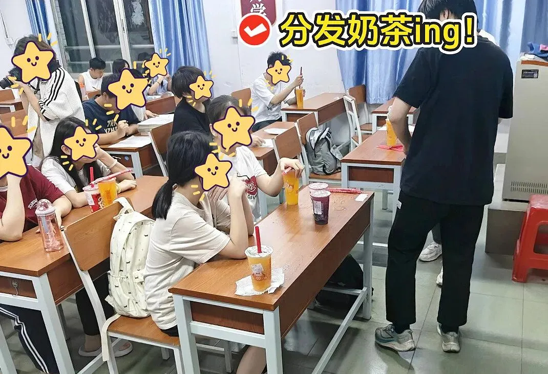 高职高考科目少,中职生备考易轻敌!广轻大校内3+证书辅导班,助力夺下高分!-第26张图片-四季读书网