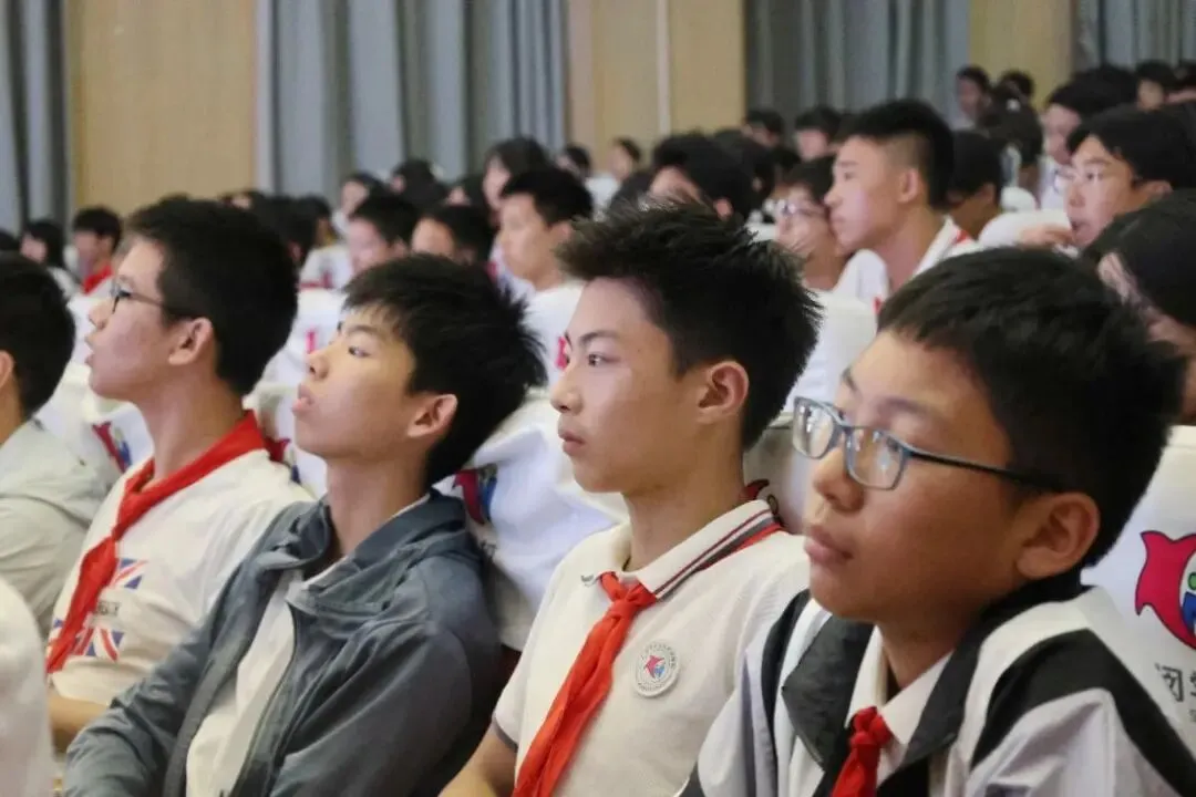 【花开松外•新闵•慧之桥】认清初三新征程,蓄力启航向中考|九年级召开新学期第一次学生大会-第12张图片-四季读书网 【花开松外•新闵•慧之桥】认清初三新征程,蓄力启航向中考|九年级召开新学期第一次学生大会-第12张图片-四季读书网