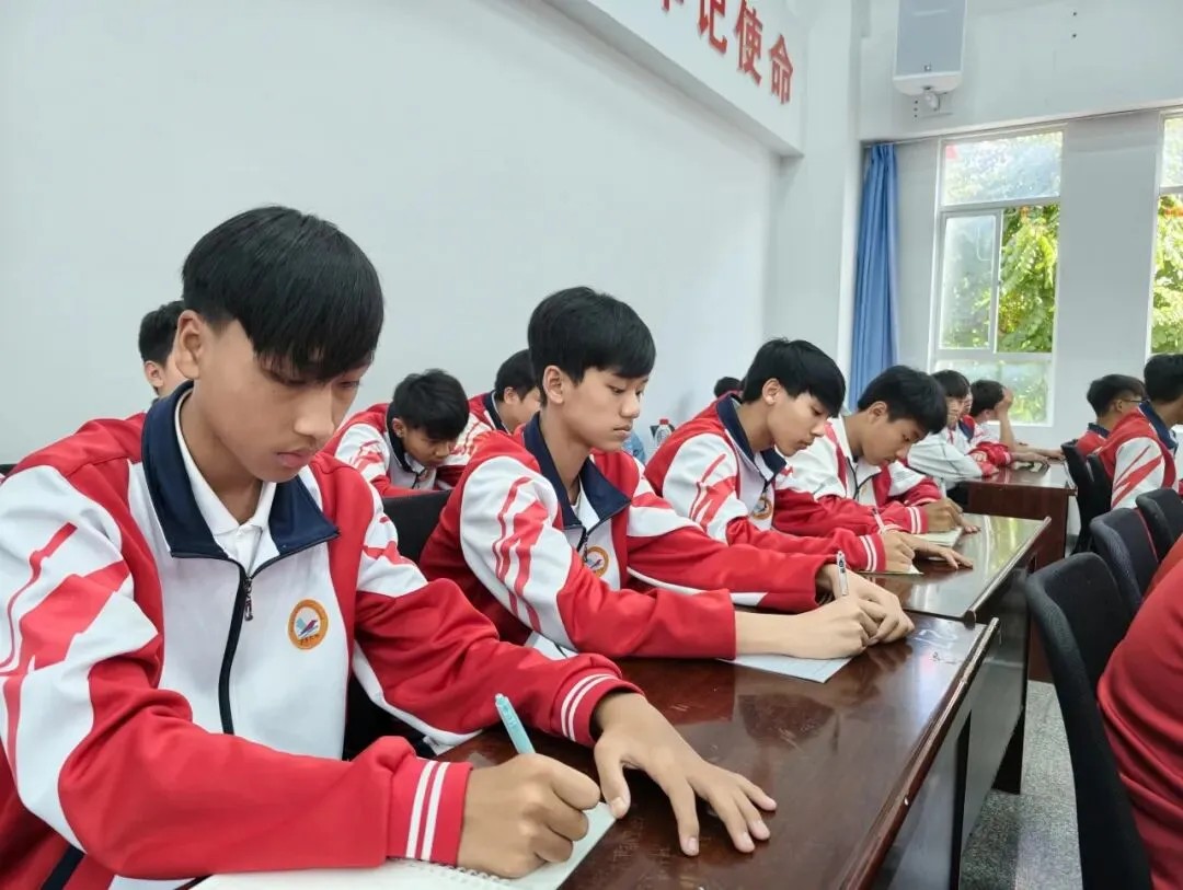 【美好六中】凝心聚力,护航初三——普洱市思茅区第六中学开展九年级学生座谈会-第11张图片-四季读书网 【美好六中】凝心聚力,护航初三——普洱市思茅区第六中学开展九年级学生座谈会-第11张图片-四季读书网