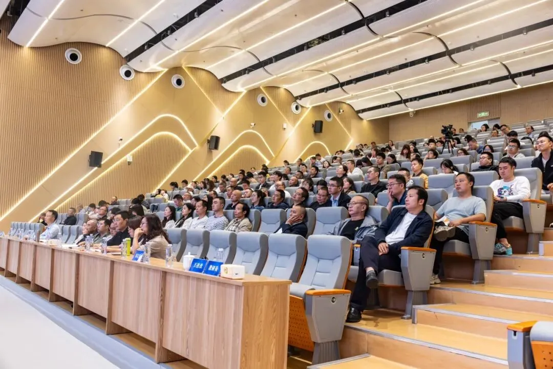 研析新教材 解码新中考 赋能新课堂 | 南充市初中数学新教材与备考专题培训圆满落幕-第8张图片-四季读书网
