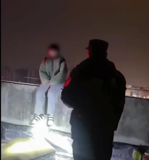 “我高考0分!”一句话救了一条命-第3张图片-四季读书网 “我高考0分!”一句话救了一条命-第3张图片-四季读书网