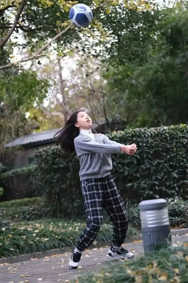 杭州初一妈妈晒出的“成绩单”,引来家长一片羡慕:简直凡尔赛-第5张图片-四季读书网