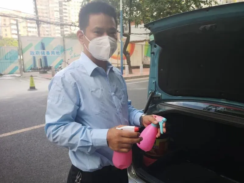 直击广州初三高三返校复课:好久不见,同学仔!-第10张图片-四季读书网 直击广州初三高三返校复课:好久不见,同学仔!-第10张图片-四季读书网
