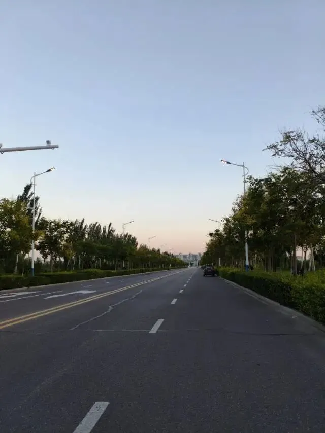 26真题:如何尽快研究制定一份针对公共空间广告内容的“负面清单”初稿?-第2张图片-四季读书网