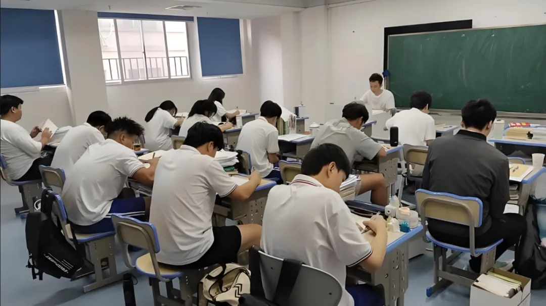 揭秘!广州地区十大优质初三全日制补习机构-第23张图片-四季读书网