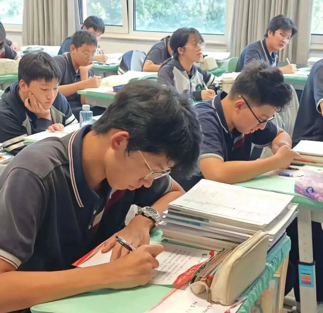 东启新程 砺战初三——北京市第八十中学东校区举行2027届初三启动仪式-第25张图片-四季读书网