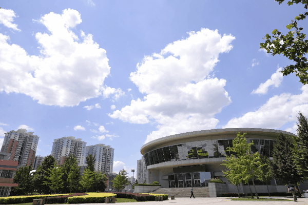 东启新程 砺战初三——北京市第八十中学东校区举行2027届初三启动仪式-第34张图片-四季读书网