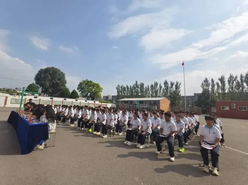 忻州启明星学校举办“我的中考梦,我的大学梦”演讲比赛-第44张图片-四季读书网 忻州启明星学校举办“我的中考梦,我的大学梦”演讲比赛-第44张图片-四季读书网