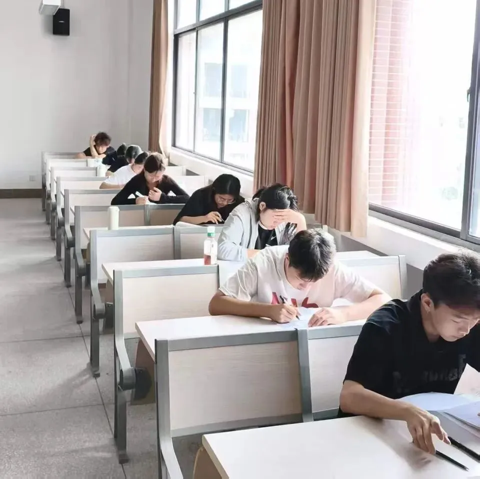 4个月后考试!广铁校内高职高考辅导班,科学规划+专攻考点,助力备考关键期弯道超车!-第16张图片-四季读书网