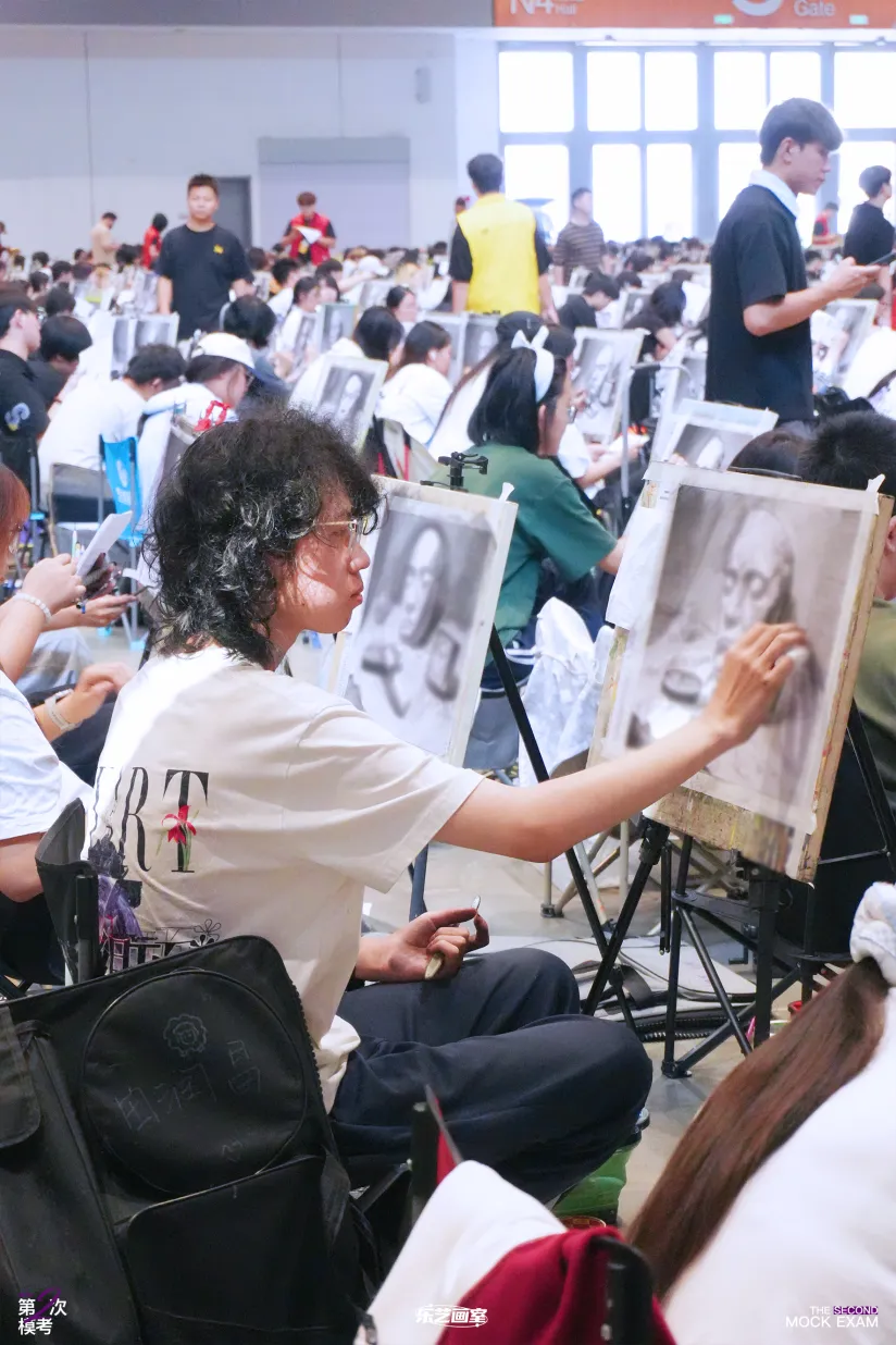 乐艺画室2026第二次模拟考试纪实-第20张图片-四季读书网 乐艺画室2026第二次模拟考试纪实-第20张图片-四季读书网