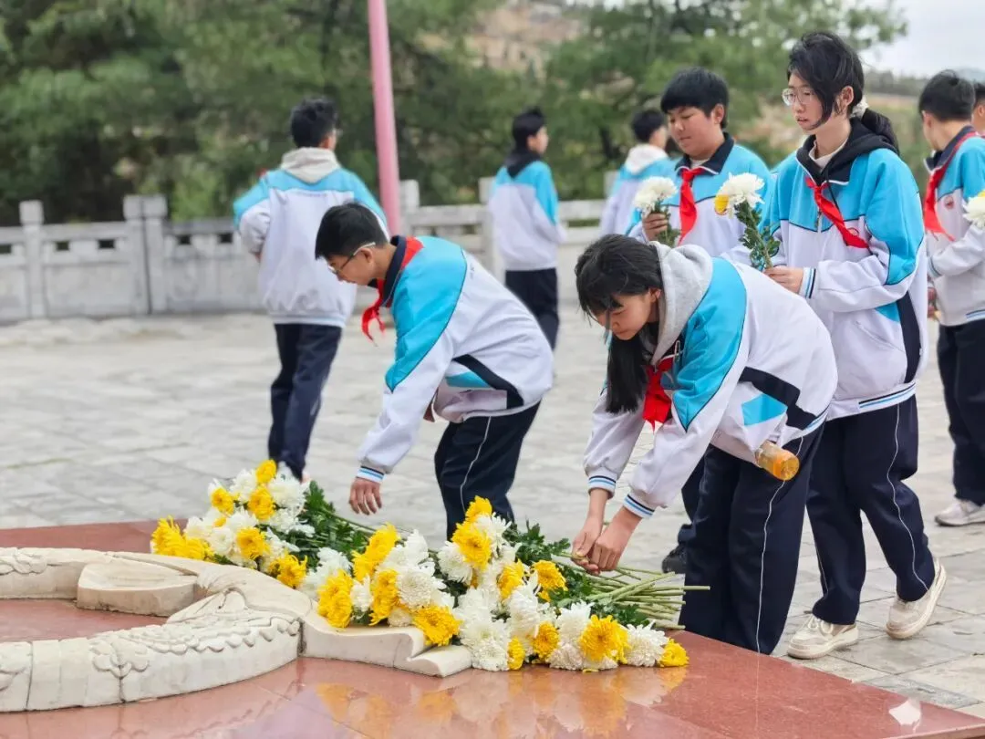 钟屏中学初三年级组|守得云开,共赴山海——九年级教师团队风采展示-第29张图片-四季读书网