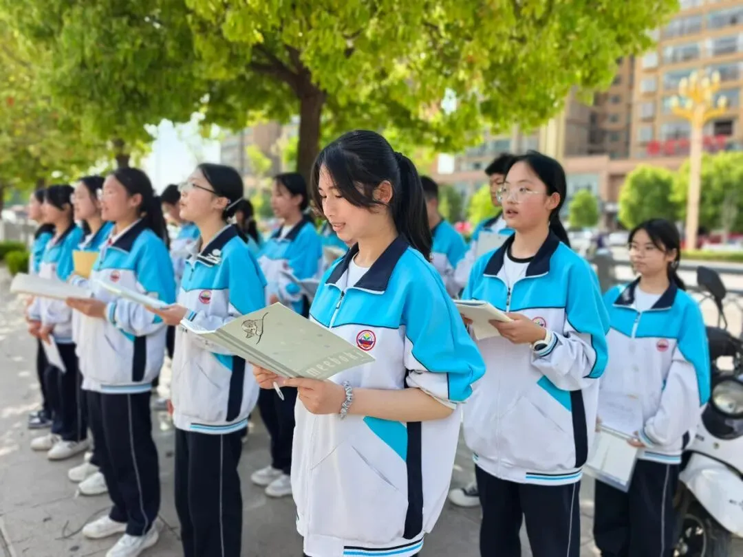 钟屏中学初三年级组|守得云开,共赴山海——九年级教师团队风采展示-第30张图片-四季读书网
