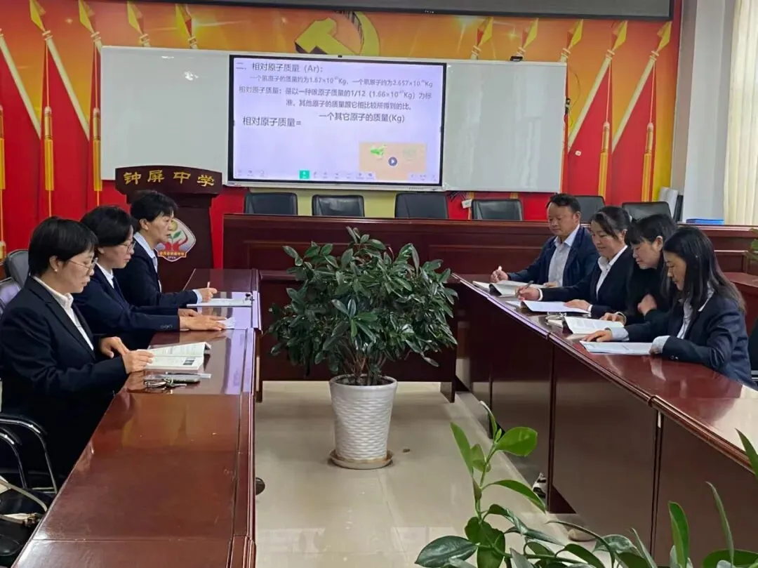 钟屏中学初三年级组|守得云开,共赴山海——九年级教师团队风采展示-第48张图片-四季读书网