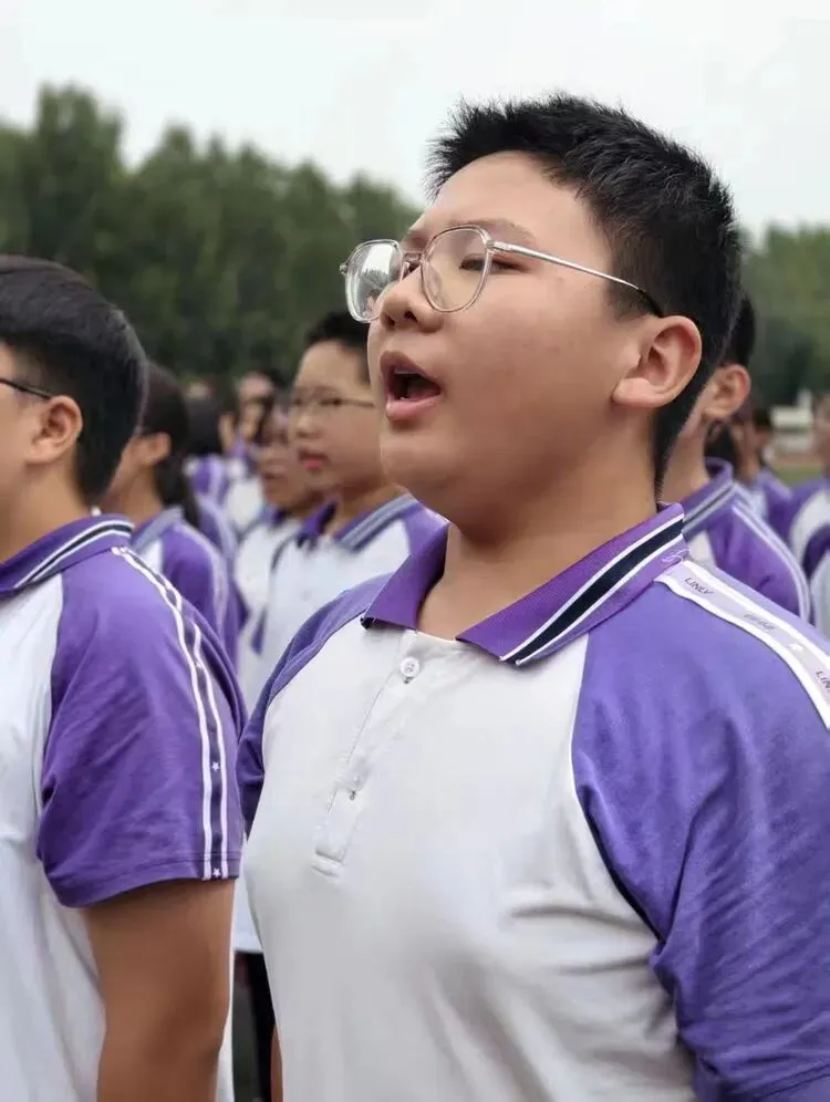 淬火成锋 剑指初三——林虑中学九年级国防教育实践活动圆满落幕-第10张图片-四季读书网 淬火成锋 剑指初三——林虑中学九年级国防教育实践活动圆满落幕-第10张图片-四季读书网