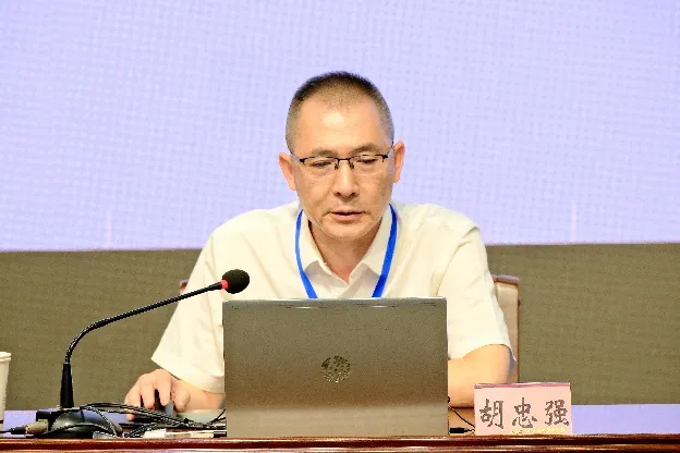 聚智研真题,建模促备考——泸州市高2024级化学备考研讨会暨“网链共享计划”联合教研活动-第22张图片-四季读书网 聚智研真题,建模促备考——泸州市高2024级化学备考研讨会暨“网链共享计划”联合教研活动-第22张图片-四季读书网