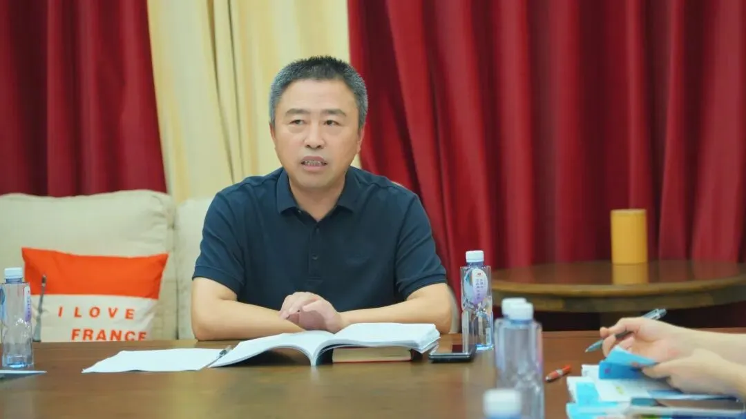 凝心聚力启新程,精研备考战中考|我校圆满召开2027届初三中考备考研讨会-第12张图片-四季读书网 凝心聚力启新程,精研备考战中考|我校圆满召开2027届初三中考备考研讨会-第12张图片-四季读书网