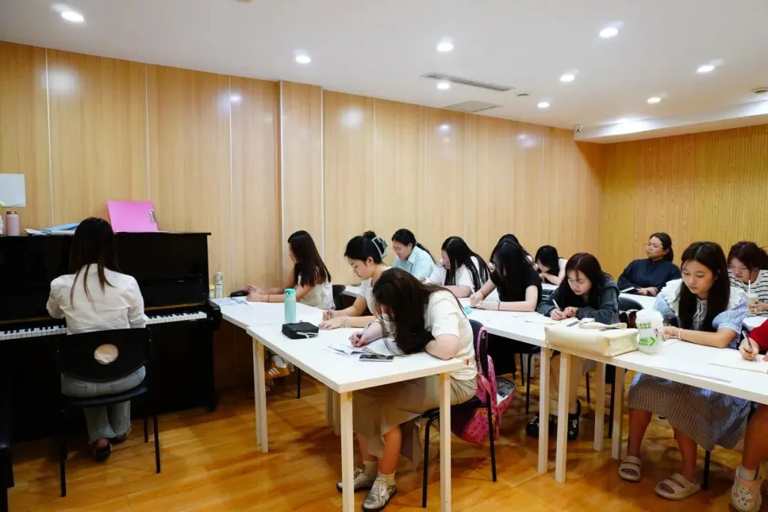 免中考、降分录取……音乐生的升学红利来了!看懂这篇,艺考冲刺稳“拿捏”!-第58张图片-四季读书网 免中考、降分录取……音乐生的升学红利来了!看懂这篇,艺考冲刺稳“拿捏”!-第58张图片-四季读书网