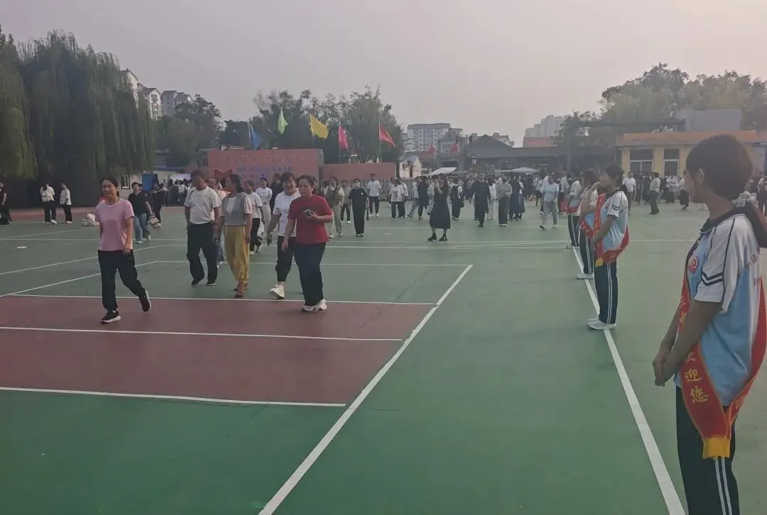 家校同心聚合力,携手护航中考路|冀州区第三中学九年级家长会圆满落幕-第17张图片-四季读书网