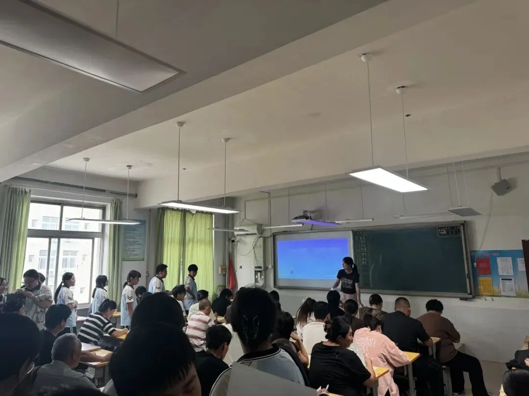 家校同心聚合力,携手护航中考路|冀州区第三中学九年级家长会圆满落幕-第37张图片-四季读书网