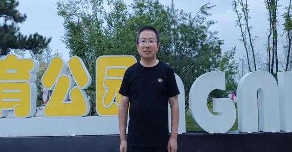 栗勇|| 六载逐高考,笨路亦能变通途-第3张图片-四季读书网 栗勇|| 六载逐高考,笨路亦能变通途-第3张图片-四季读书网