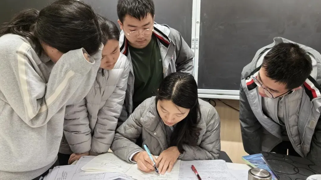 精品初中 || 初三学子的专属“成长账”-第15张图片-四季读书网 精品初中 || 初三学子的专属“成长账”-第15张图片-四季读书网