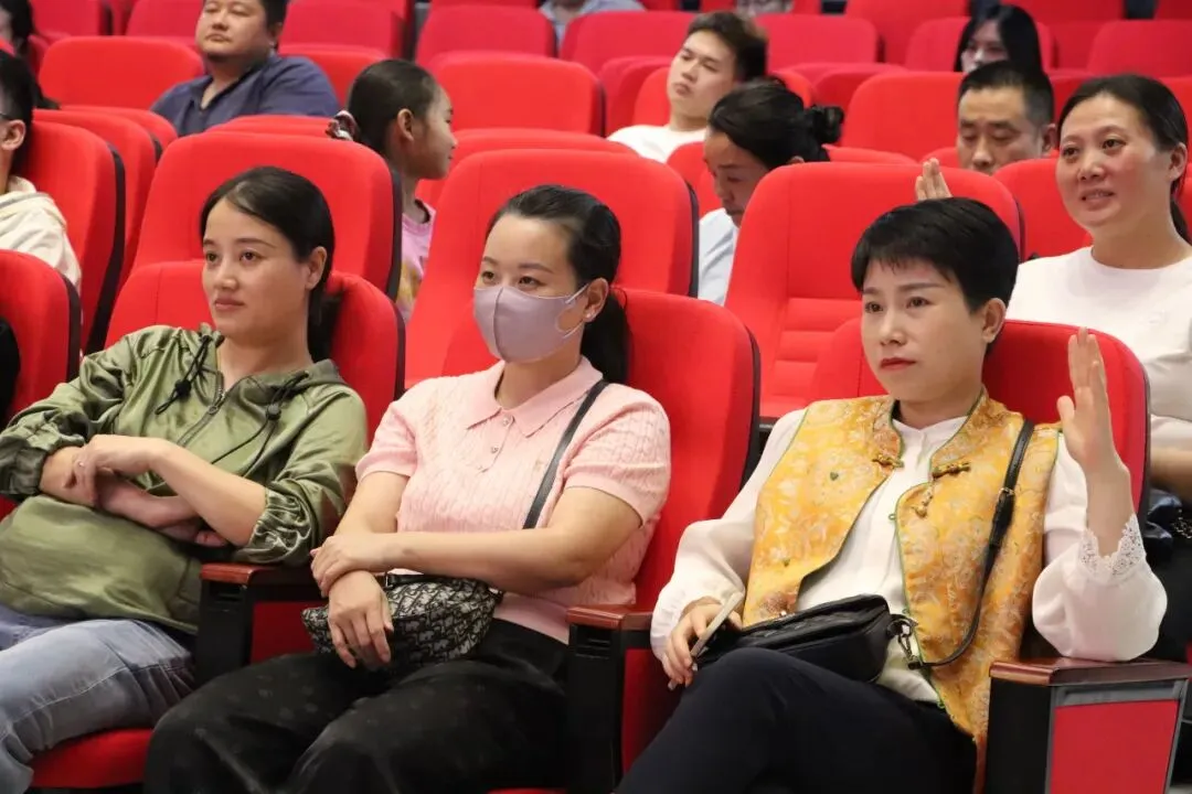 读懂初三,家校同行-第5张图片-四季读书网 读懂初三,家校同行-第5张图片-四季读书网