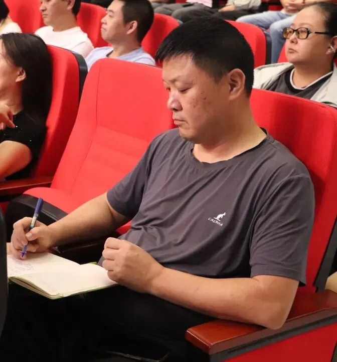 读懂初三,家校同行-第6张图片-四季读书网 读懂初三,家校同行-第6张图片-四季读书网