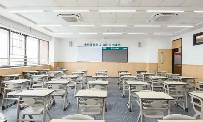 广州初高中辅导哪家好?初三/高三全托补习 | TOP6盘点-全日制集训 | 一文带你了解-第4张图片-四季读书网 广州初高中辅导哪家好?初三/高三全托补习 | TOP6盘点-全日制集训 | 一文带你了解-第4张图片-四季读书网