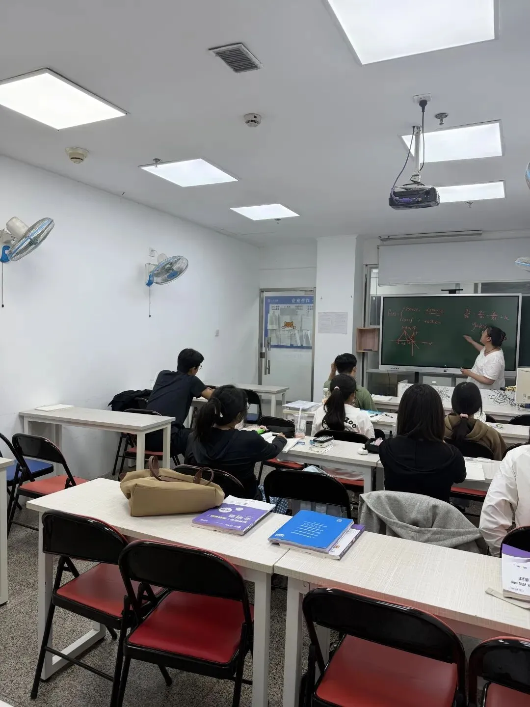 江苏省职教高考汽车专业28年新大纲简介,在读职高一年级二年级同学、家长必看!-第13张图片-四季读书网 江苏省职教高考汽车专业28年新大纲简介,在读职高一年级二年级同学、家长必看!-第13张图片-四季读书网