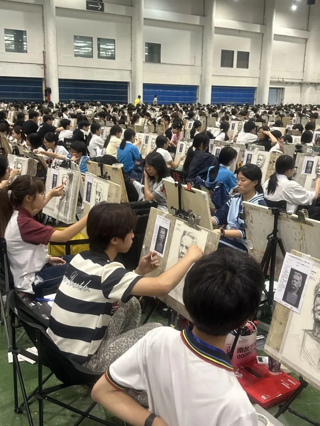 模考砺锋芒|2027 福建美术一模,三明铭思美术高考学子实战出征!-第10张图片-四季读书网 模考砺锋芒|2027 福建美术一模,三明铭思美术高考学子实战出征!-第10张图片-四季读书网