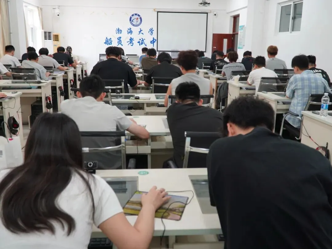 航运学院组织开展三副,三管轮适任证书模拟考试-第5张图片-四季读书网 航运学院组织开展三副,三管轮适任证书模拟考试-第5张图片-四季读书网