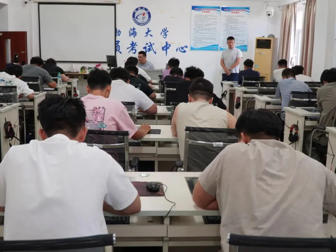 航运学院组织开展三副,三管轮适任证书模拟考试-第9张图片-四季读书网 航运学院组织开展三副,三管轮适任证书模拟考试-第9张图片-四季读书网