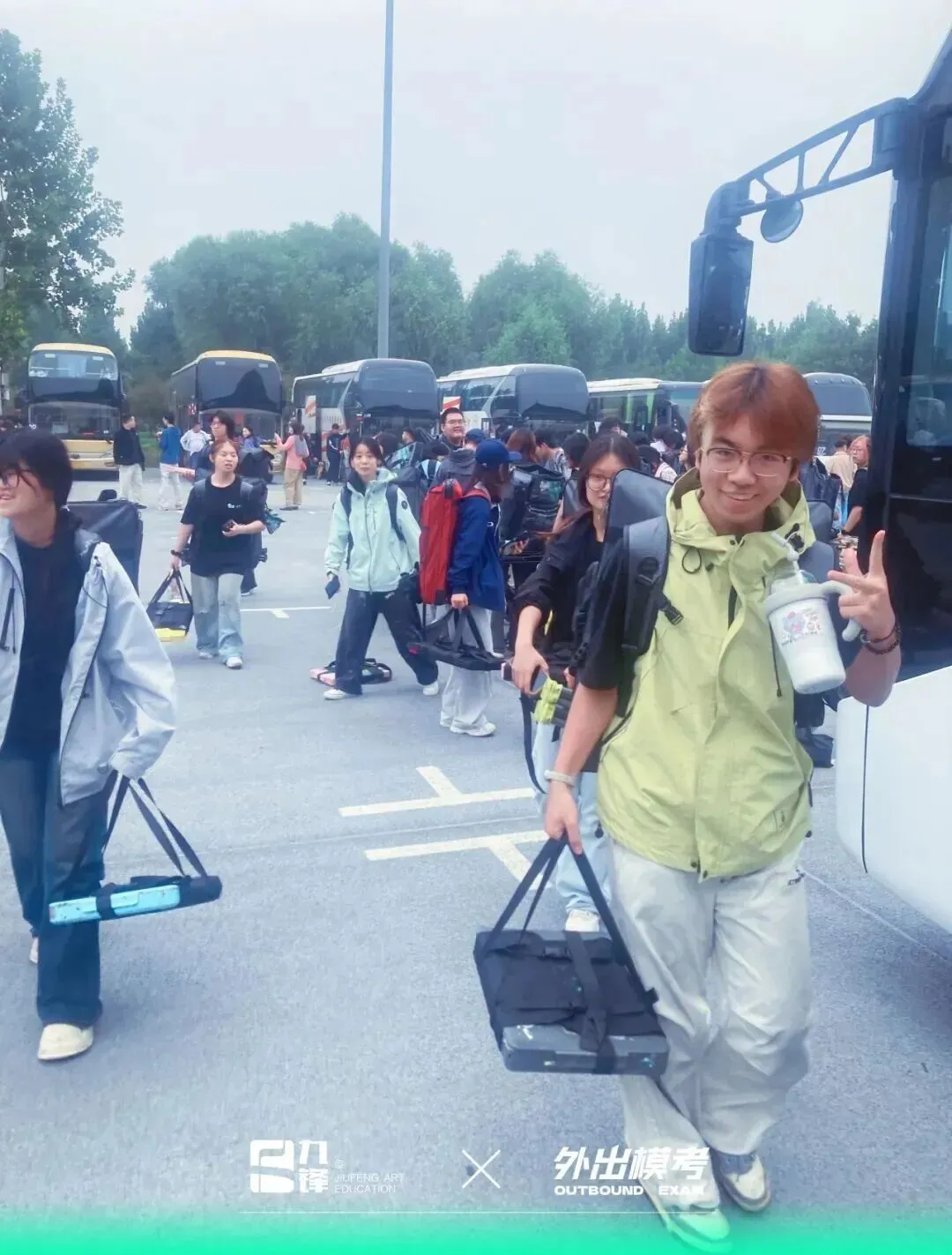 出征模考|九锋学子赴考场,以画笔迎战实战试炼-第16张图片-四季读书网 出征模考|九锋学子赴考场,以画笔迎战实战试炼-第16张图片-四季读书网
