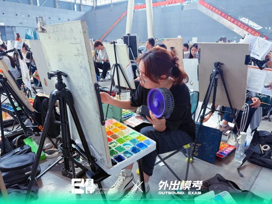 出征模考|九锋学子赴考场,以画笔迎战实战试炼-第58张图片-四季读书网 出征模考|九锋学子赴考场,以画笔迎战实战试炼-第58张图片-四季读书网