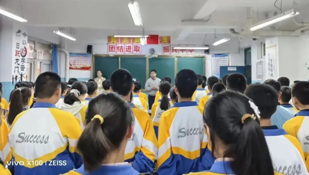 蓄力体育中考,兰州成功学校初三年级备战体育中考纪实-第50张图片-四季读书网 蓄力体育中考,兰州成功学校初三年级备战体育中考纪实-第50张图片-四季读书网