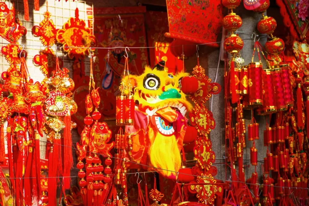 正月初一,圳里过-第7张图片-四季读书网 正月初一,圳里过-第7张图片-四季读书网