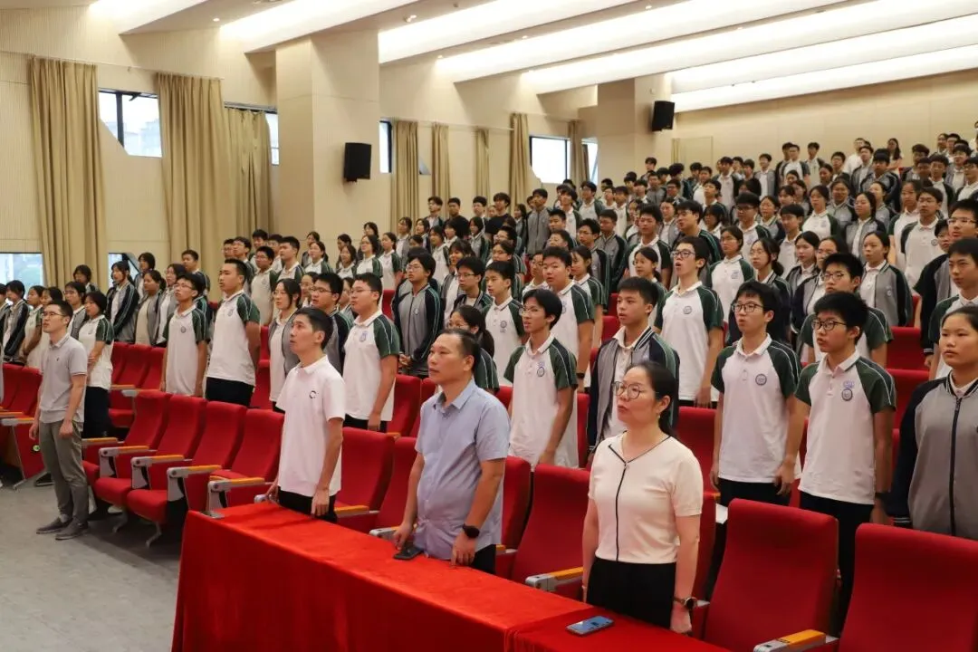 【和美少年】燃梦出征 决胜中考!——吴昌硕实验学校2027届九年级出征大会圆满举行-第15张图片-四季读书网